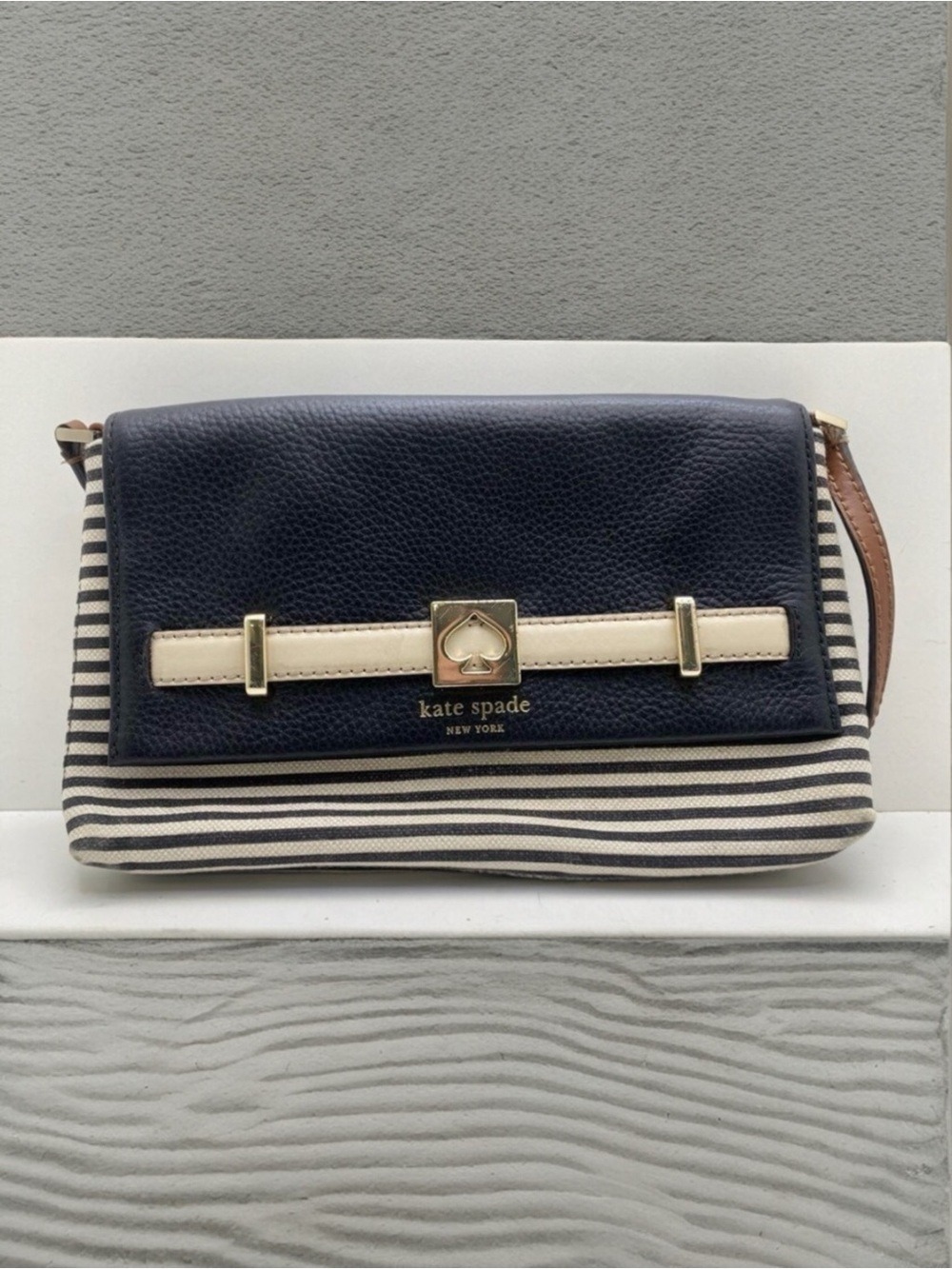 Women's Kate Spade Crossbody Bag, One Size, Black and Cream